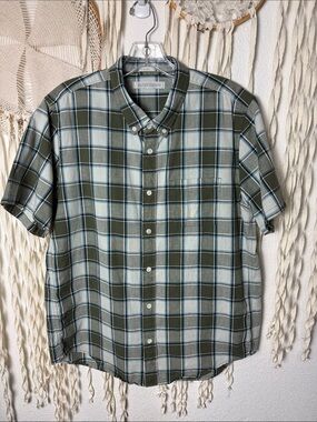 Outerknown Men's Green Plaid Short Sleeve Button Down Shirt Size Large